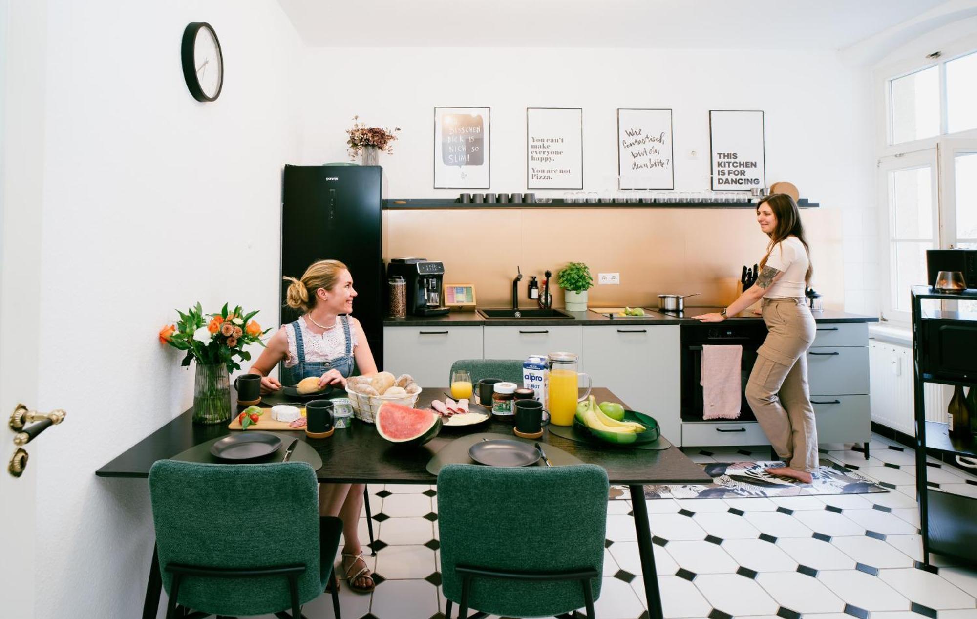 Rebelrents #4 Design Trifft Komfort - Einzigartiges Ferienapartment In Der Nahe Des Hauptbahnhofs Halle  المظهر الخارجي الصورة