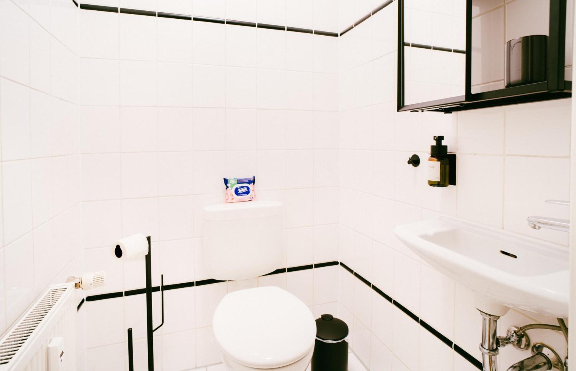 Rebelrents #4 Design Trifft Komfort - Einzigartiges Ferienapartment In Der Nahe Des Hauptbahnhofs Halle  المظهر الخارجي الصورة